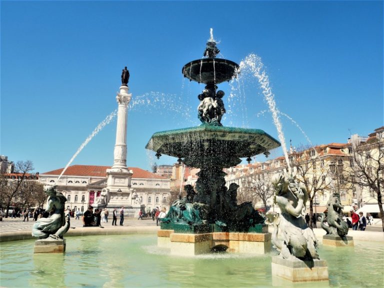 Conheça a Praça do Rossio (Praça D. Pedro IV) | Descubra Lisboa