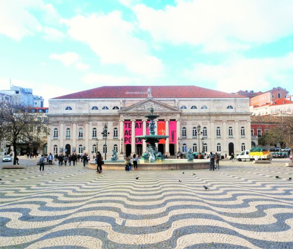 Teatro Nacional D. Maria II Praça do Rossio