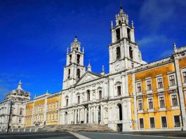 Bate e volta de Lisboa: o majestoso Palácio de Mafra