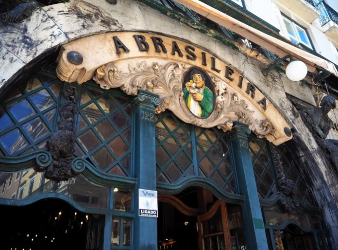 Café A Brasileira o mais famoso de Lisboa Descubra Lisboa